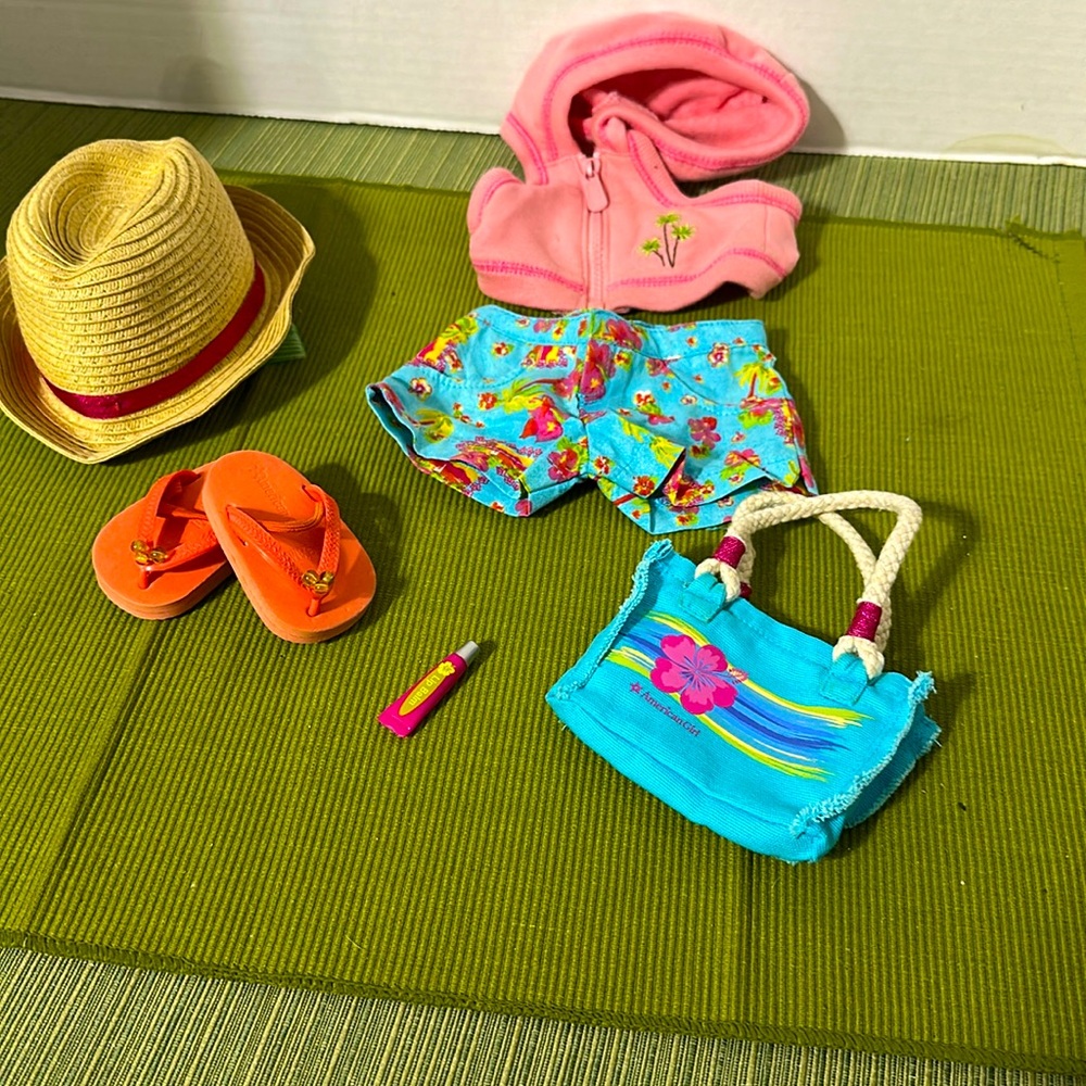 2014 American Girl Sunny Isles shorts 2007 hoodie top island vacation outfit
